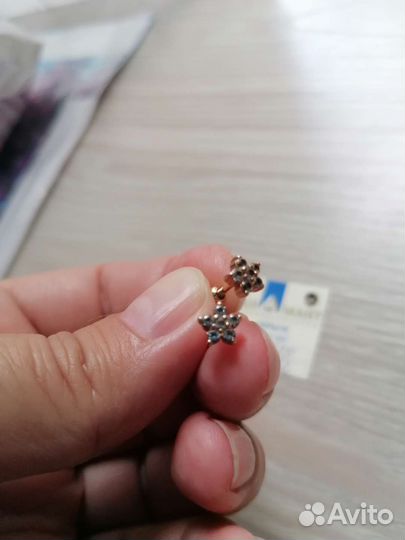 Золотые серьги