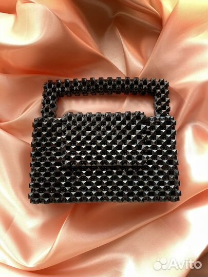 Сумка из бусин ручной работы