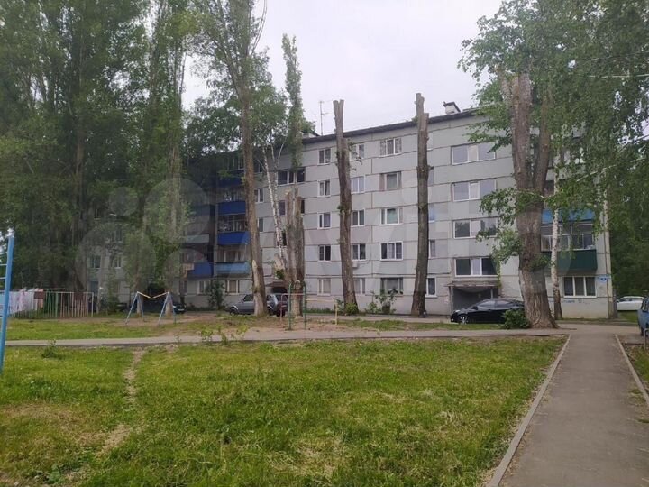 3-к. квартира, 61 м², 1/5 эт.