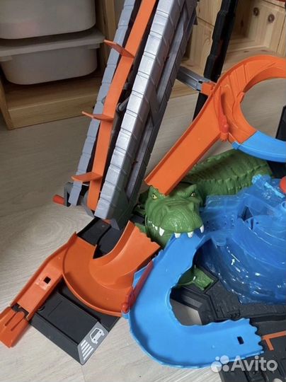 Трек Hot Wheels мойка