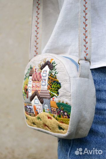 Льняная сумка-косметичка через плечо