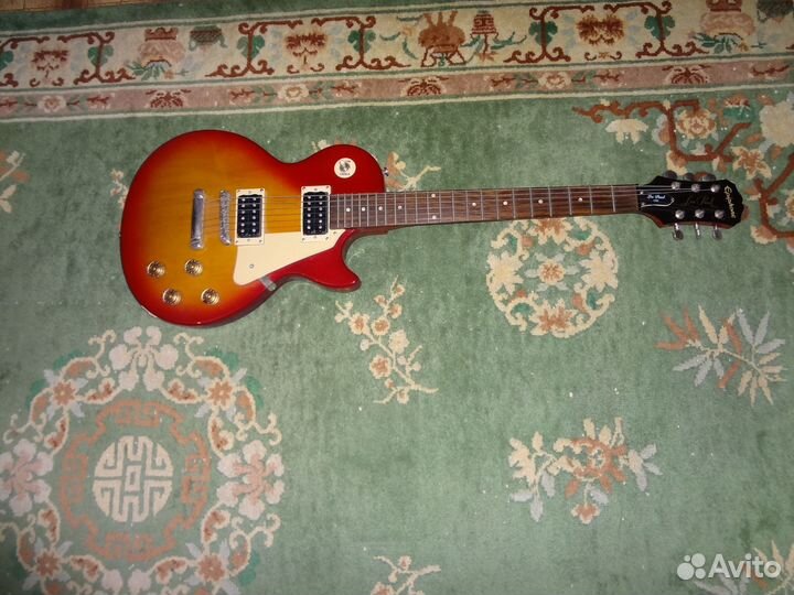 Электро гитара