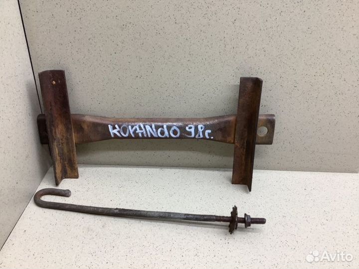 Крепление акб (корпус/подставка) Ssang Yong