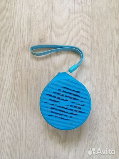 Портативная колонка W.O.L.T