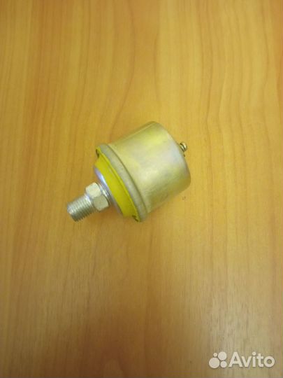 Датчик давления масла на Волга,Газель,УАЗ,23.3829
