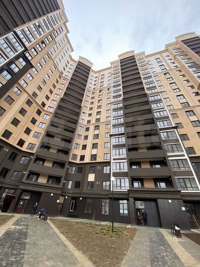 3-к. квартира, 81 м², 6/19 эт.