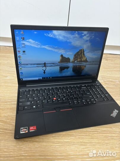 Lenovo thinkpad e15 Ryzen 5 4500U