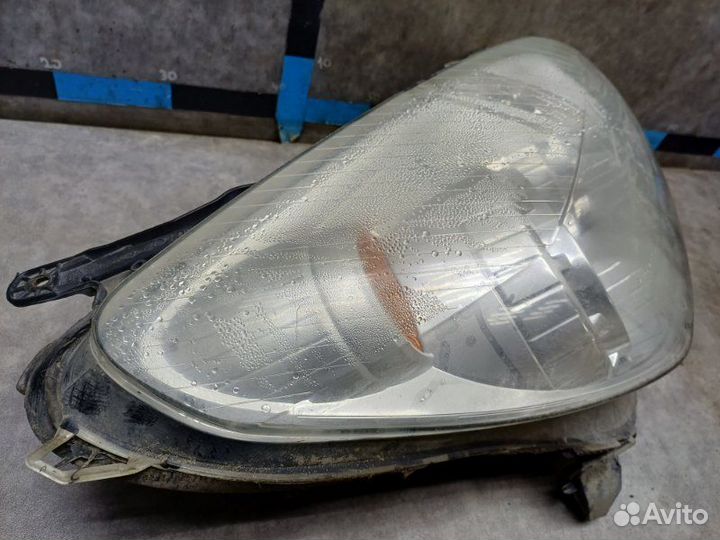 Фара передняя правая Opel Astra H (3D) 1.8 Z18XER