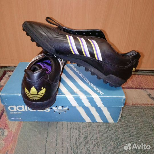 Винтажные бутсы Adidas