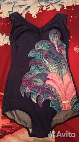 Слитный купальник