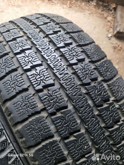 Toyo Garit G4 215/55 R17