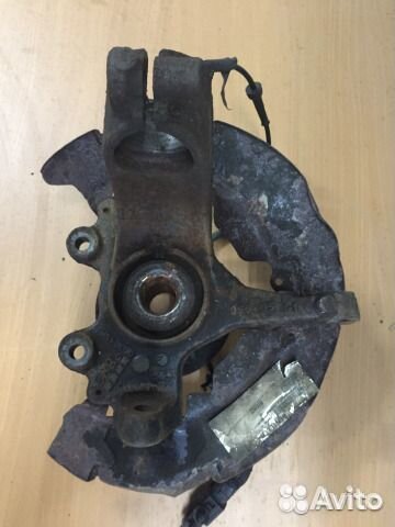 Кулак volvo s40 2004- правый 31212948 18мм