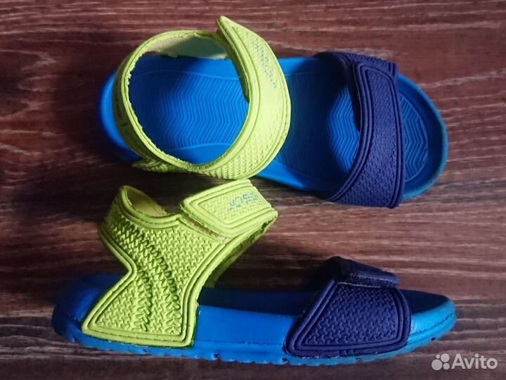 Шлепанцы joss