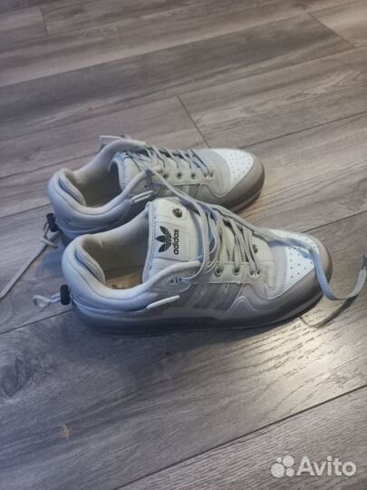 Кроссовки adidas