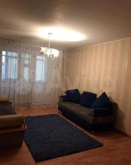 2-к. квартира, 70 м², 1/10 эт.