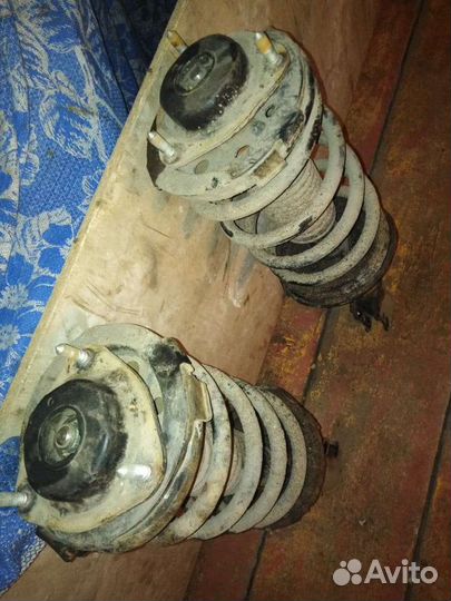 Стойки передние