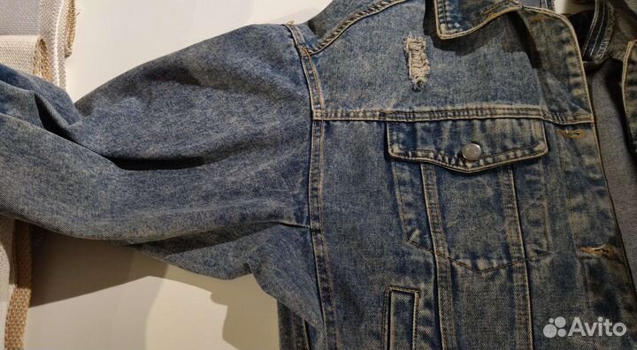 Джинсовая куртка оверсайз