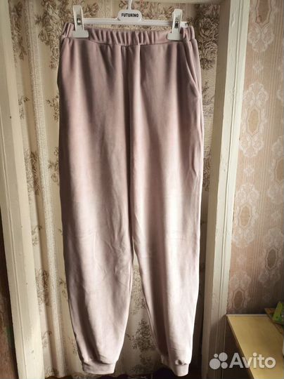 Велюровый костюм