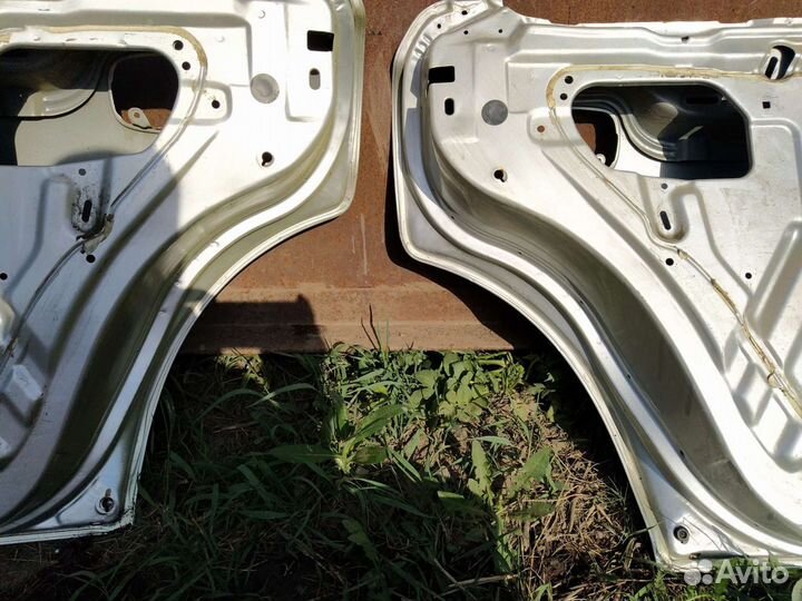 Honda Accord Inspire CC2 - CC3 задние двери