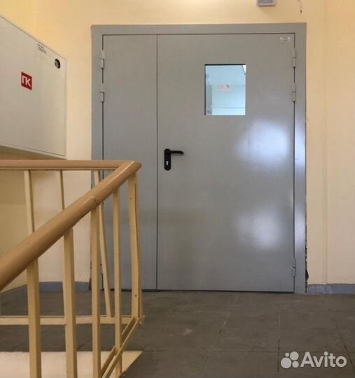 Установка окон и входных дверей