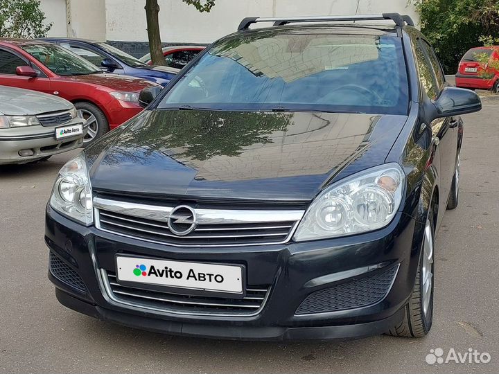 Opel Astra 1.6 МТ, 2013, 135 000 км