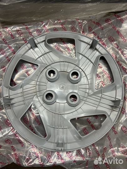 Колпак колеса r13