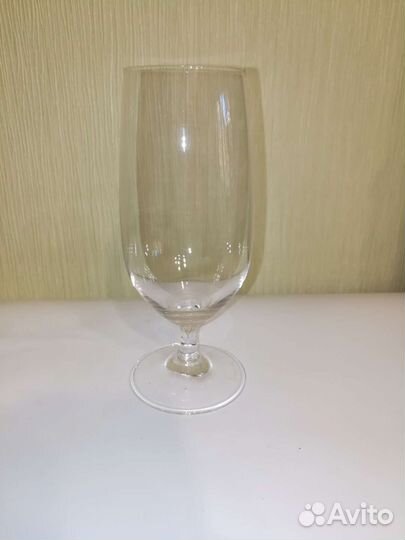 Бокалы, кружки, фужер