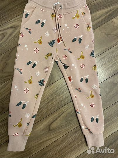 Новогодние свитер и штаны 122