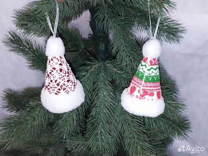 Набор украшений на елку - красный + 3 шишки