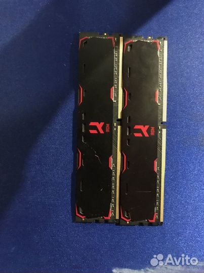 Продам оперативную память goodram DDR4