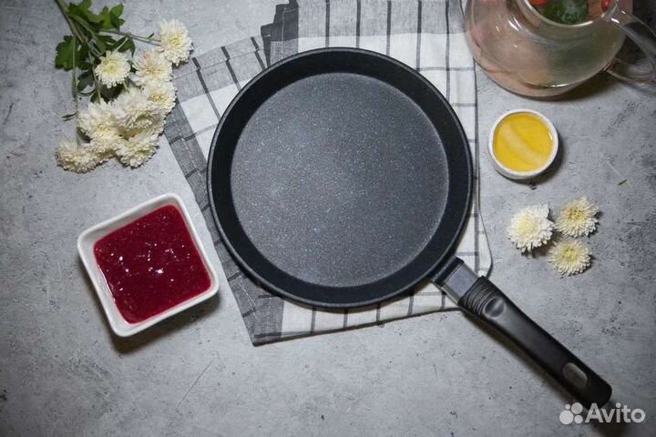 Антипригарная Сковорода блинная 24 см