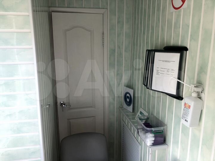 Стоматология с оборудованием, 124.6 м²