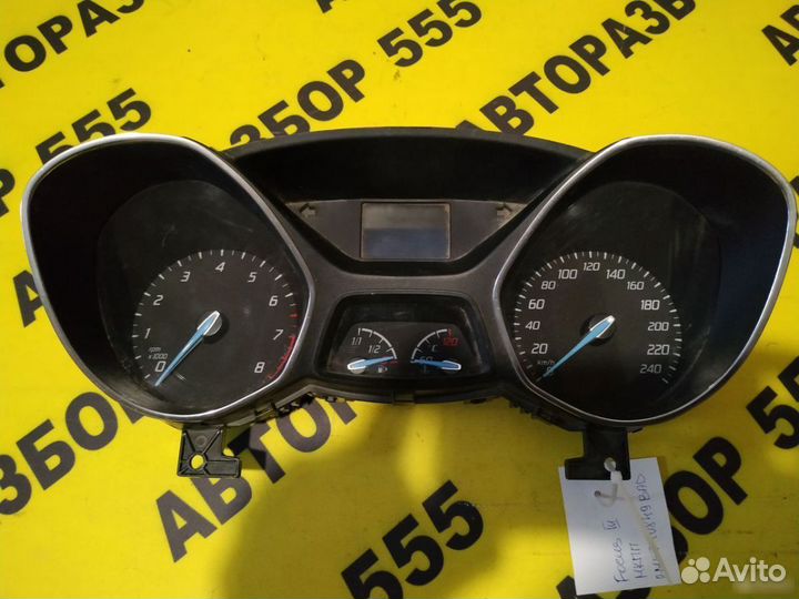 Ford Focus 3 Панель приборов