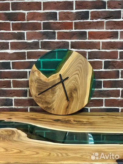 Часы из слэба и эпоксидной смолы 450мм