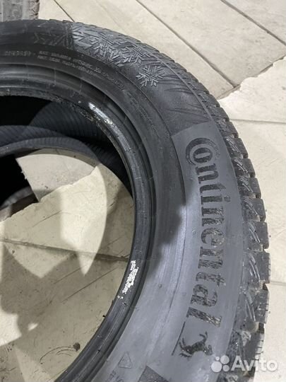 Continental IceContact 2 SUV 215/65 R16