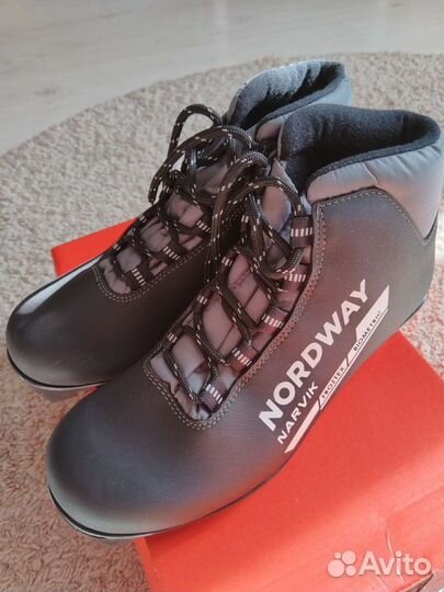 Лыжные ботинки Nordway Narvik для мальчика 40 р