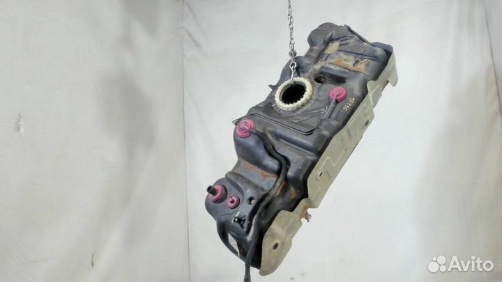 Бак топливный Toyota Tundra, 2007