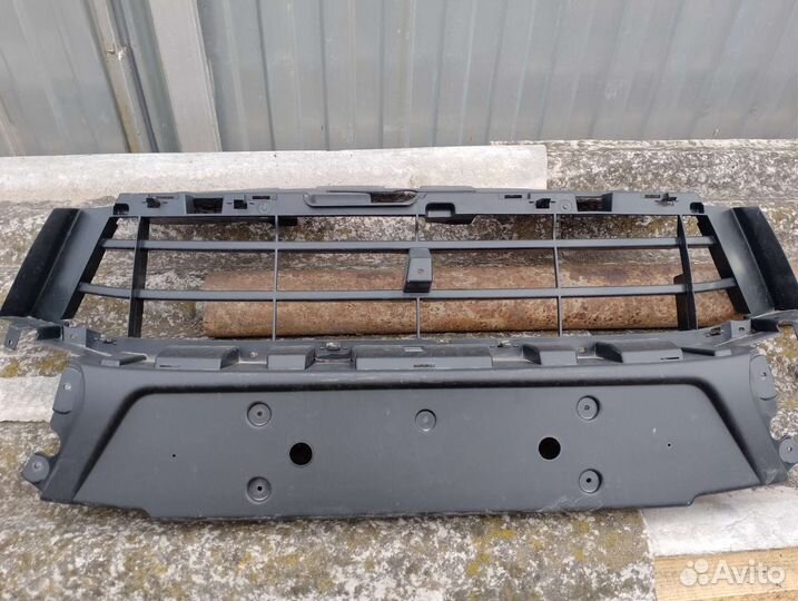 Решетка радиатора Веста lux