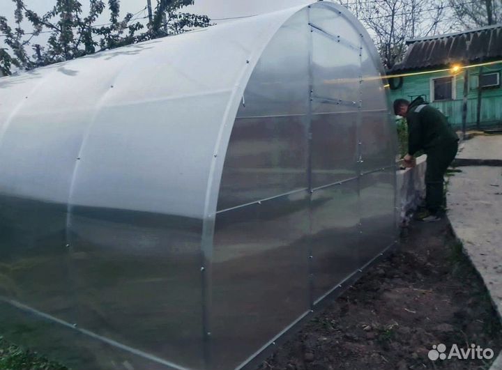 Теплица из поликарбоната