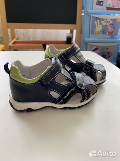 Сандали детские