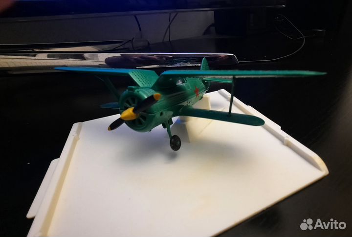 Модель СССР самолёта И-153, 