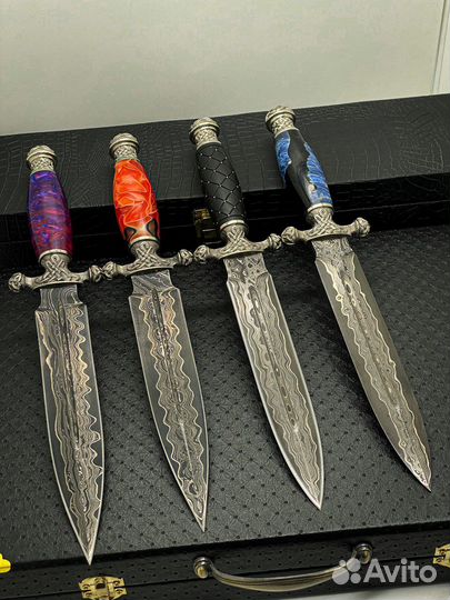 Нож на подарок