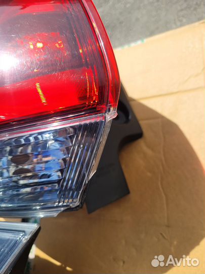 Фары задние на Nissan X-trail T32