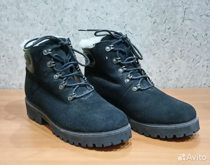 Ботинки женские