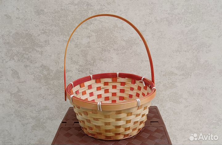 Корзина плетеная с ручкой
