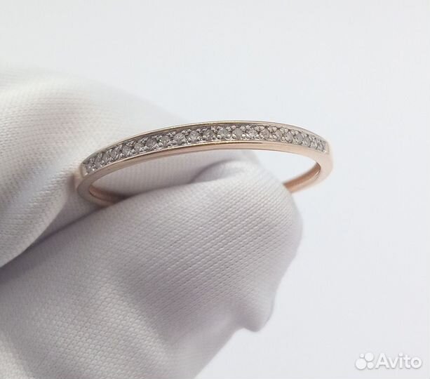 Золотое кольцо с бриллиантом 19р
