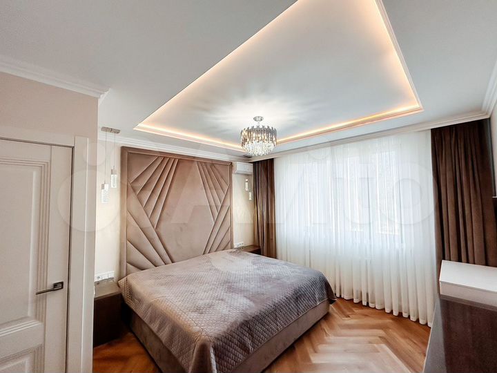 3-к. квартира, 80 м², 14/24 эт.