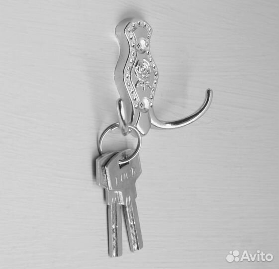 Крючок мебельный Роза