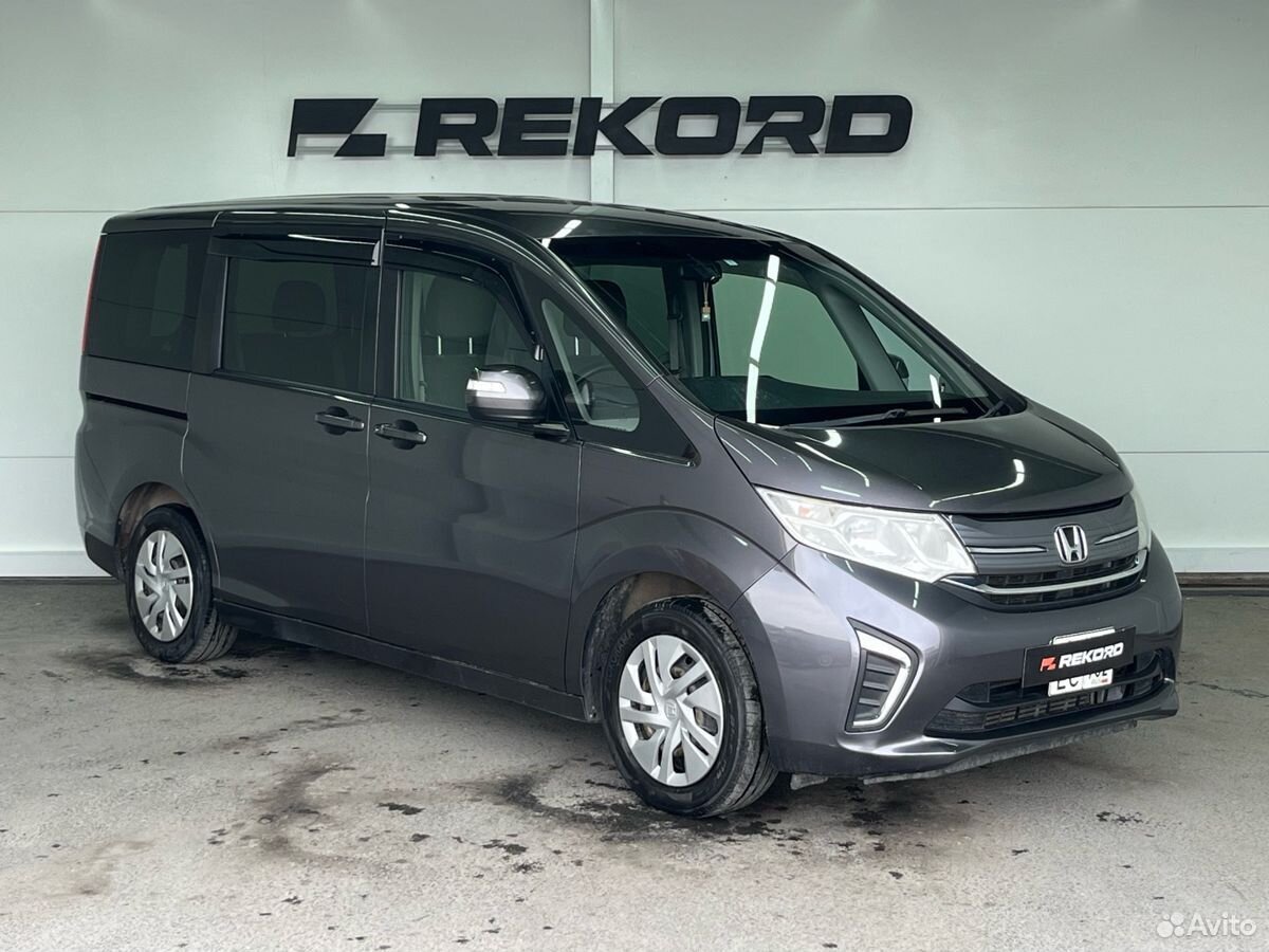 Honda Stepwgn 1.5 AT, 2016, 228 576 км