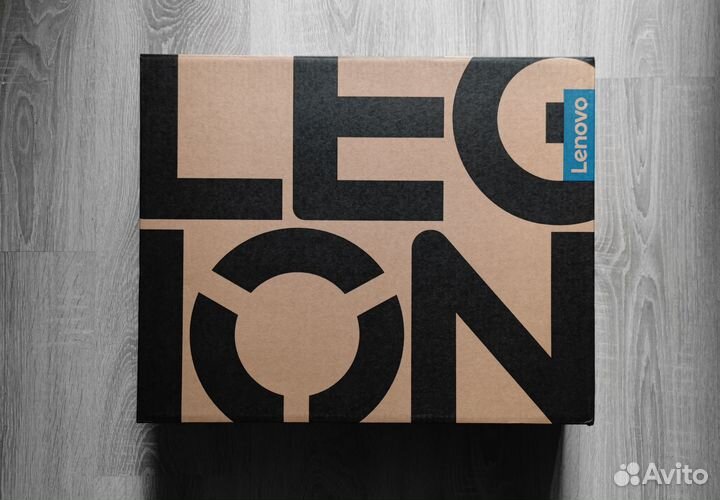 Lenovo Legion 7 R9-6900HX\6850M XT\32GB\1TB\NoOS